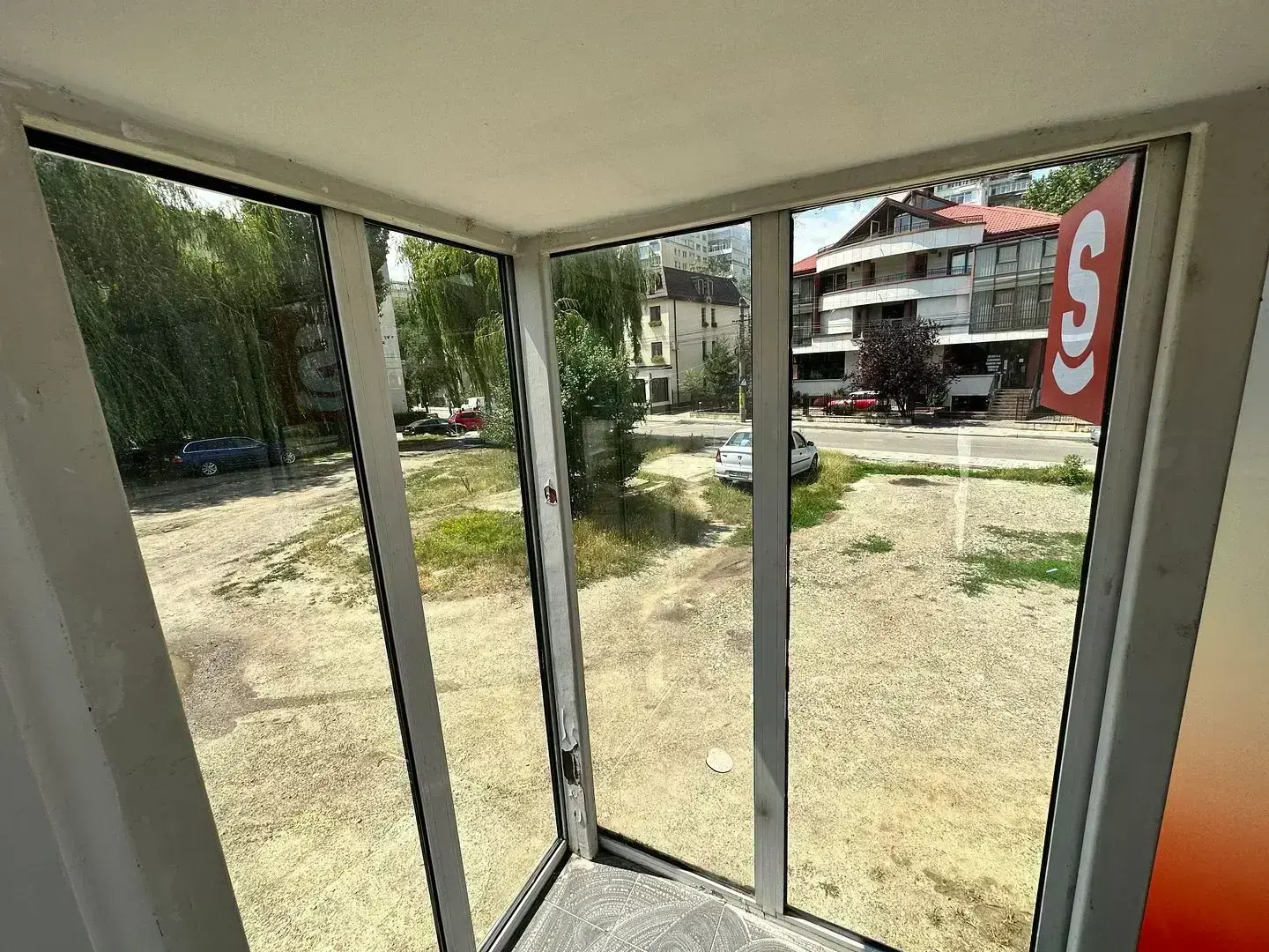 Featured image 2