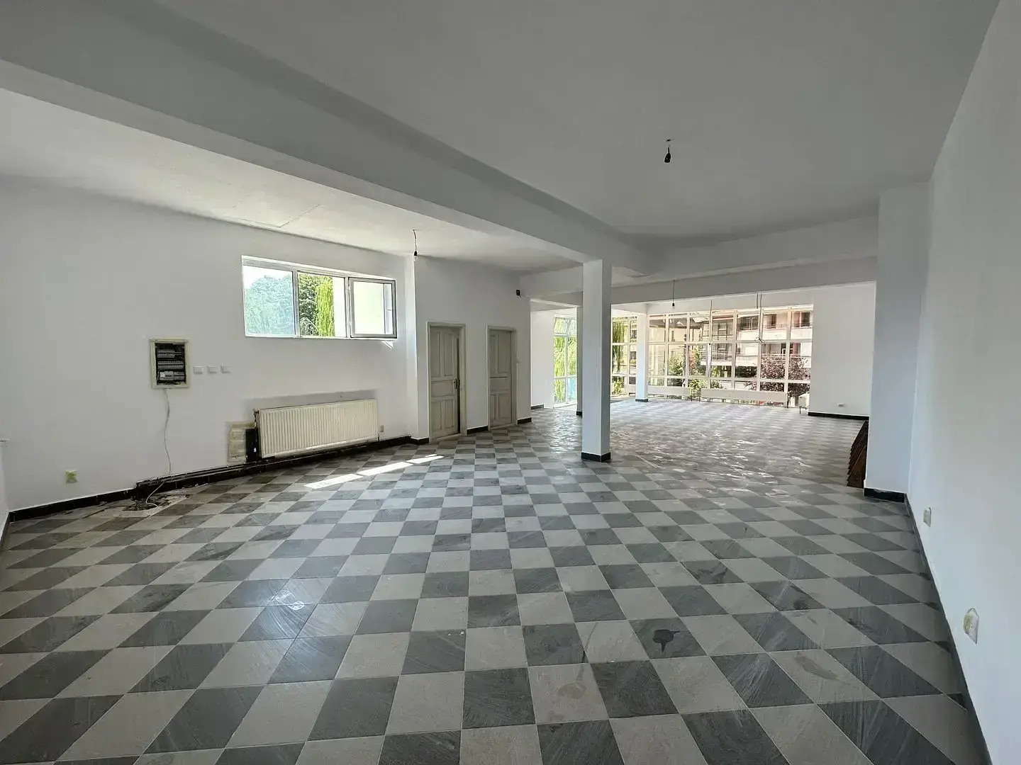 spatiu-comercial-de-inchiriat-strada-alecu-russo-bacau-9