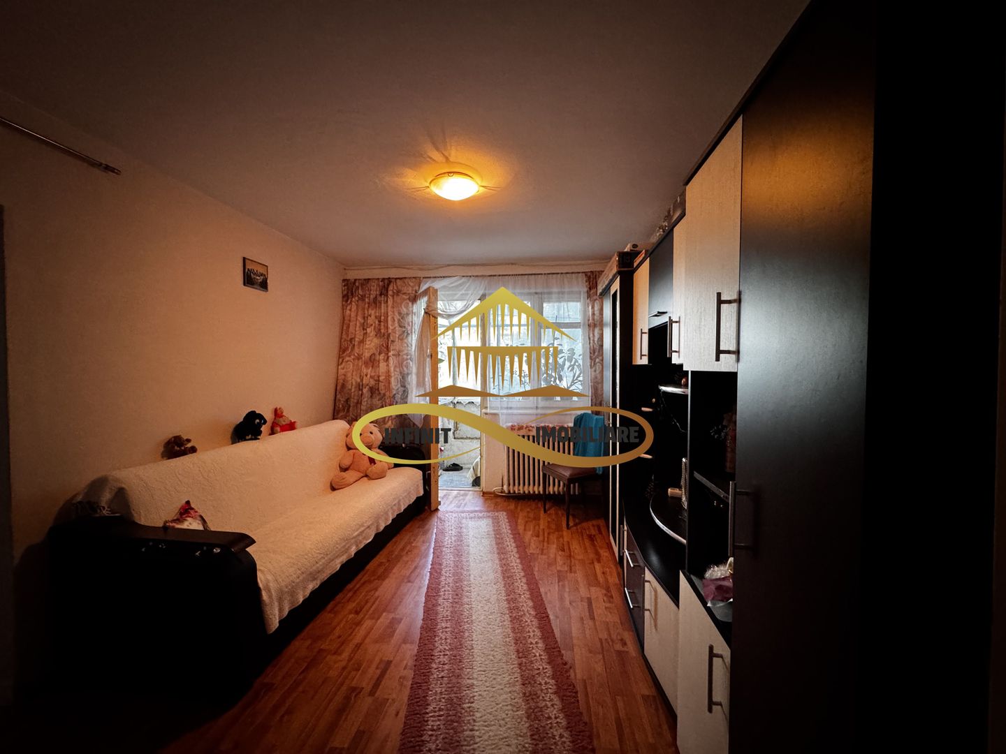 Apartament 3 camere cu balcon la parter – de vanzare - Featured Image 1