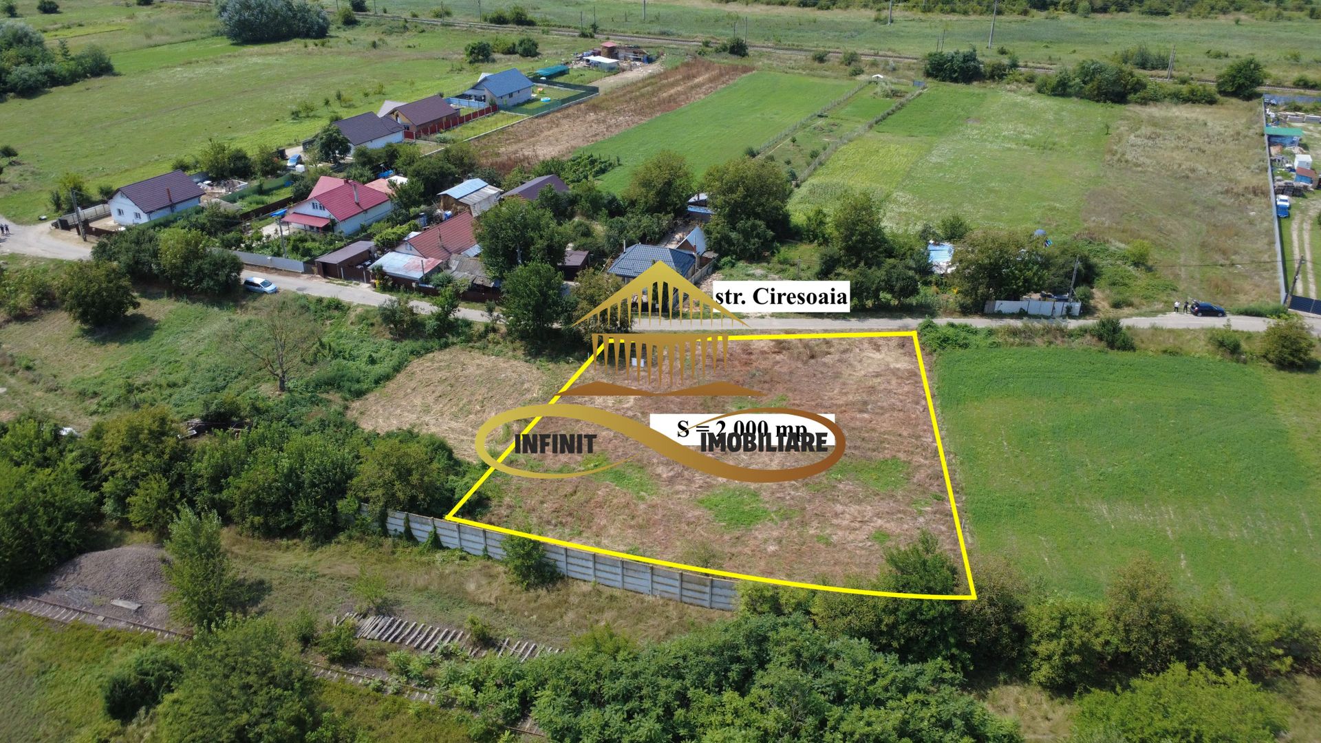 Teren intravilan – ideal pentru constructie 2 case – de vanzare - Featured Image 1