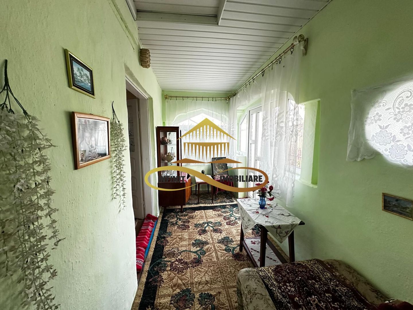 Casa batraneasca din caramida de vanzare si 4500 mp teren Negri Bacau – Gallery Image 10 Casa batraneasca din caramida de vanzare si 4500 mp teren Negri Bacau - Gallery Image 10