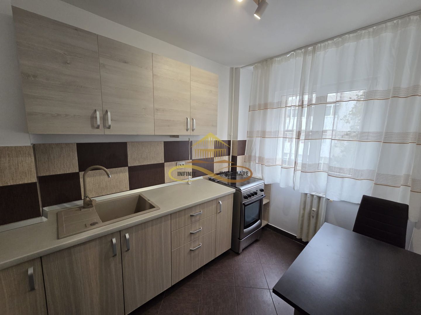 Apartament cu 2 camere de inchiriat - Featured Image 1
