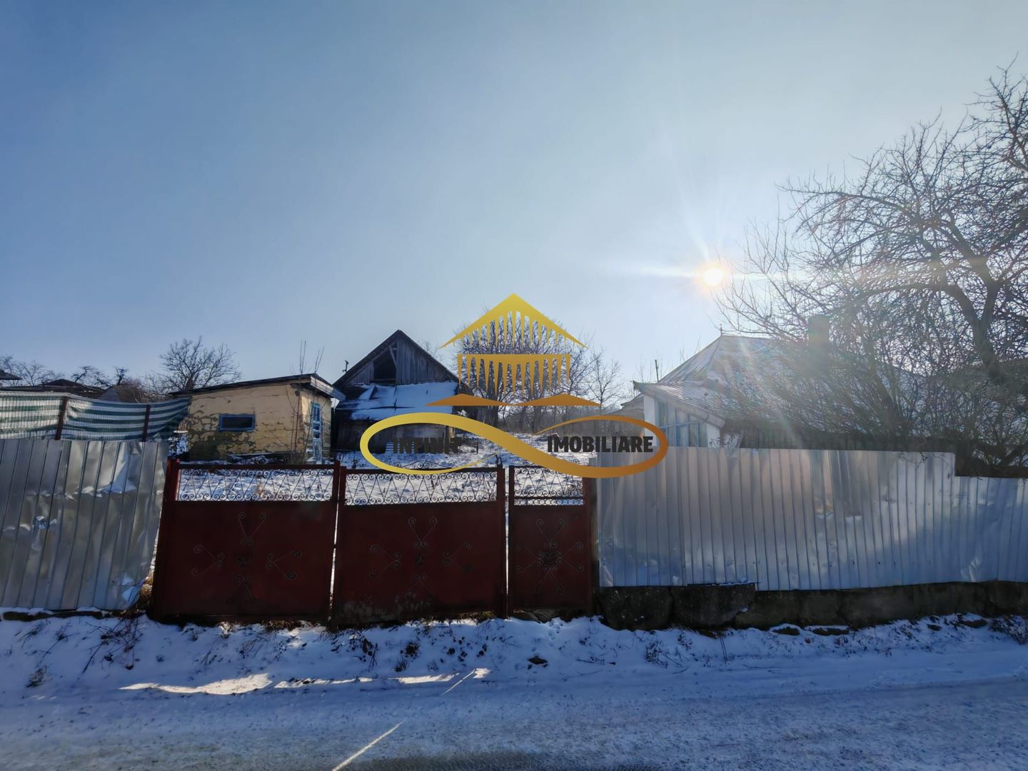 Teren 1.128 mp cu casă bătrânească – toate utilitățile Crihan Măgura - Featured Image 1