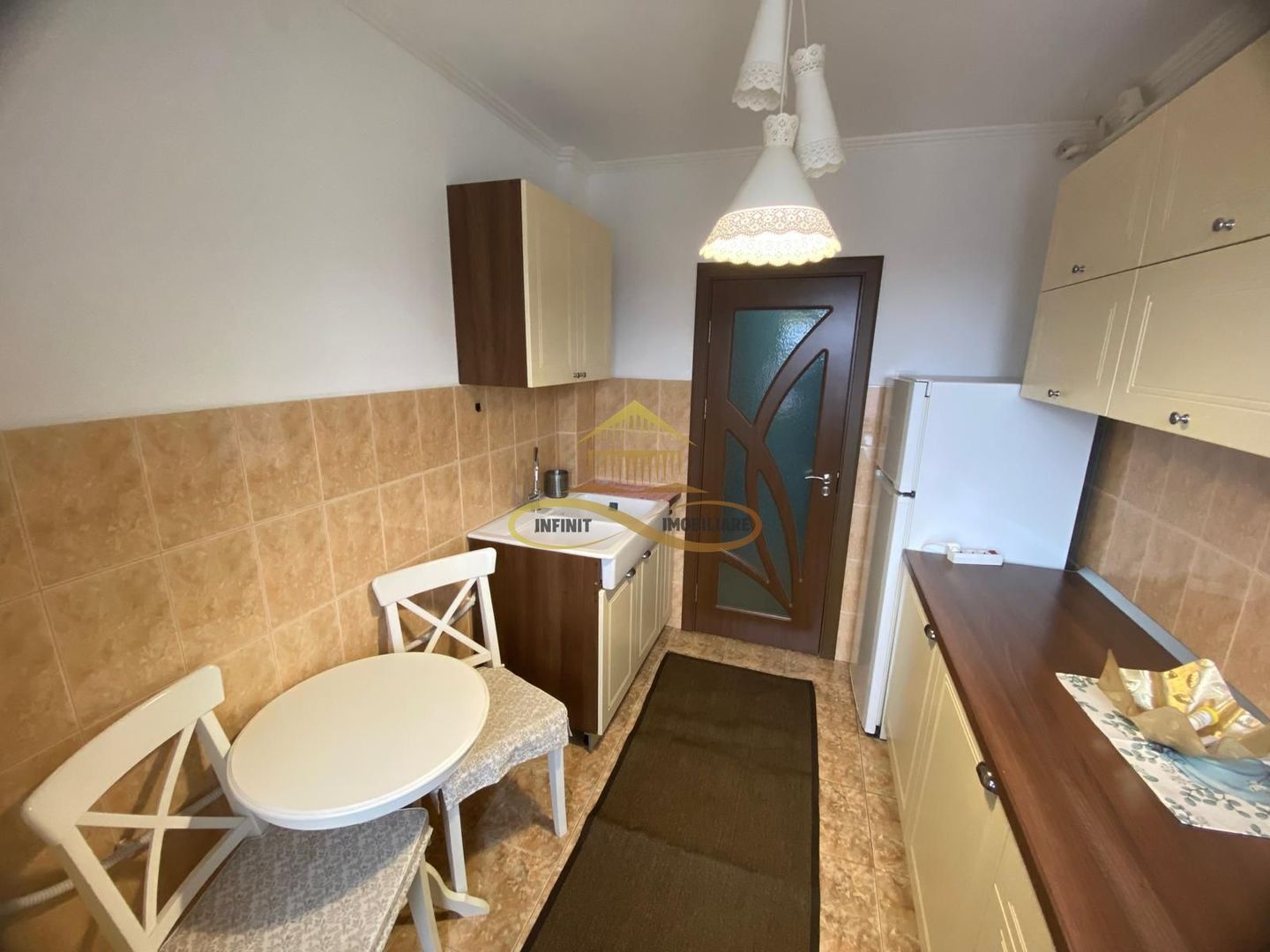 Apartament 3 camere de inchiriat, zona Gării, Bacău – Gallery Image 14 Apartament 3 camere de inchiriat, zona Gării, Bacău - Gallery Image 14