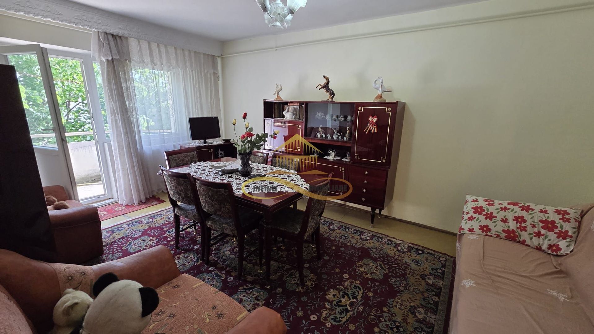 Apartament cu 2 camere decomandat de vanzare Neagoe Voda - Featured Image 1