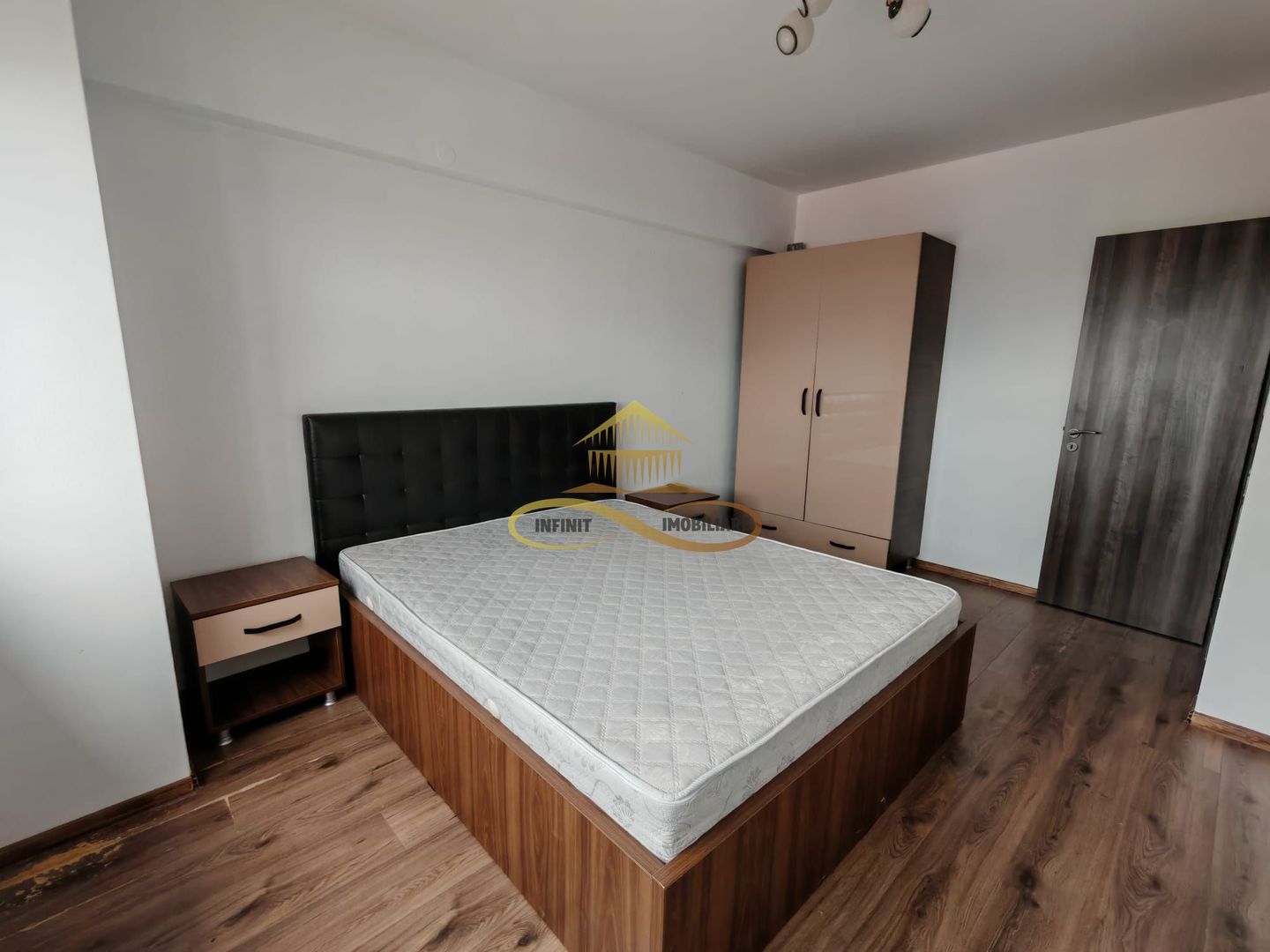 Apartament cu 2 camere decomandate de închiriat - Featured Image 1