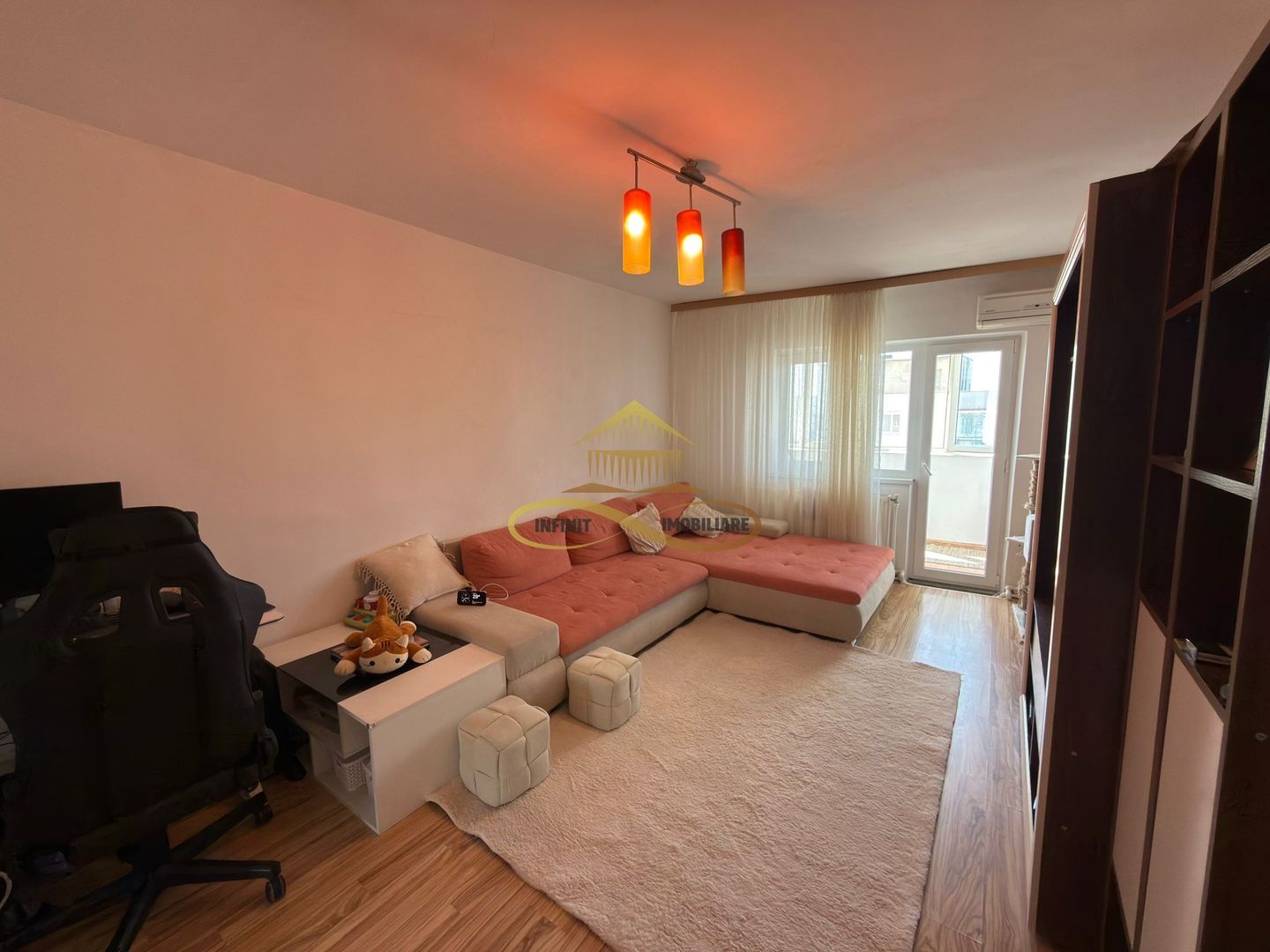 Apartament 2 camere renovat mobilat de vanzare in Bacau – Gallery Image 12 Apartament 2 camere renovat mobilat de vanzare in Bacau - Gallery Image 12