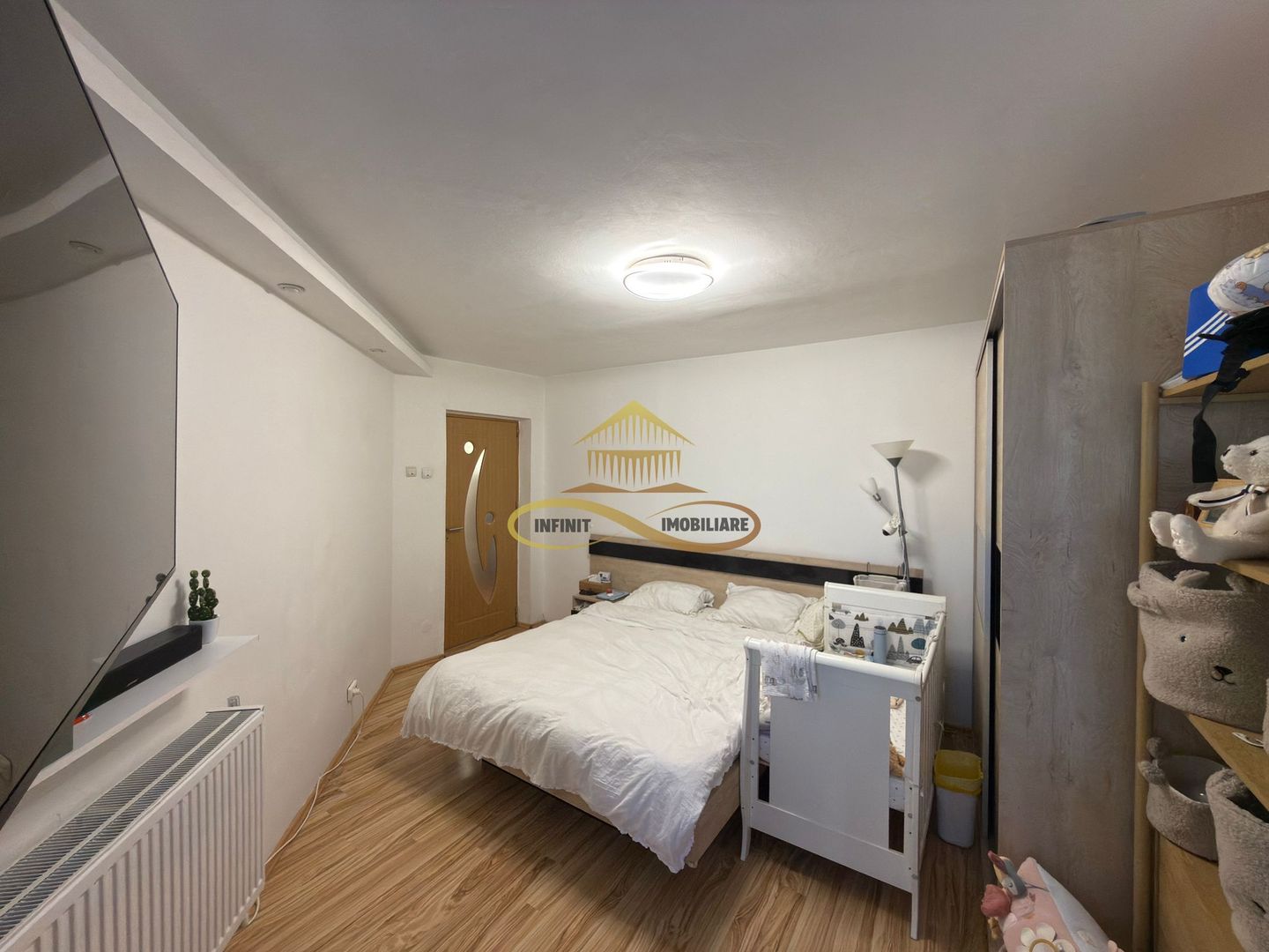 Apartament 2 camere renovat mobilat de vanzare in Bacau – Gallery Image 5 Apartament 2 camere renovat mobilat de vanzare in Bacau - Gallery Image 5