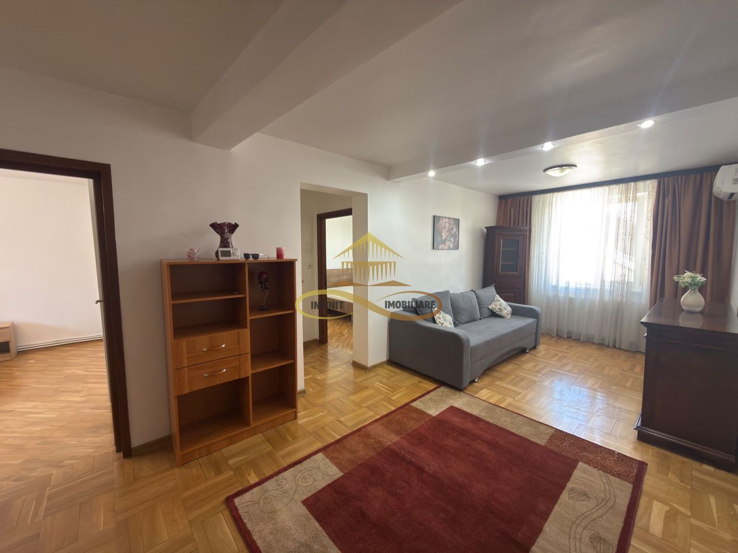Apartament 3 camere DECOMANDAT + GARAJ opțional, Str. Cremenea – Featured Image 1 Apartament 3 camere DECOMANDAT + GARAJ opțional, Str. Cremenea - Featured Image 1